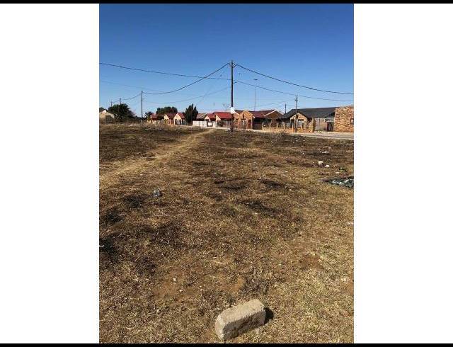 LAND FOR SALE IN MMABATHO 15